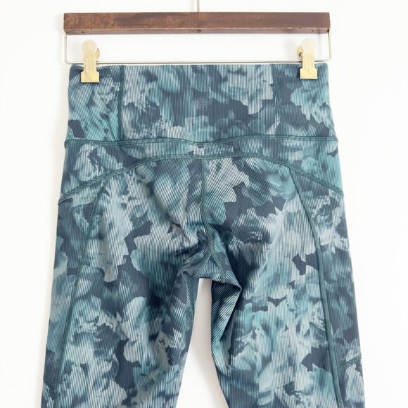 ATHLETA Rainier High Rise Printed Leggings Teal Turquoise Floral Small S - Picture 8 of 10
